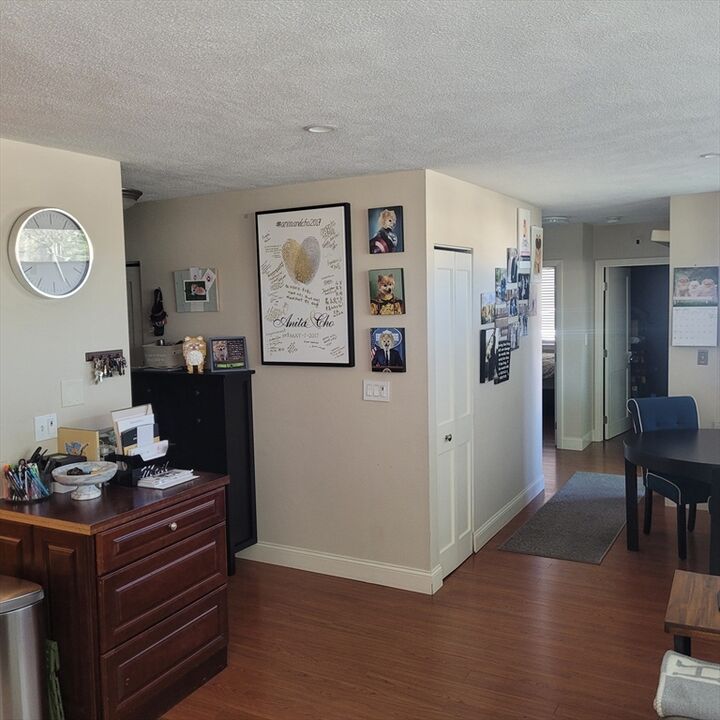 Property Photo: 935 Washington St 7 MA 02460