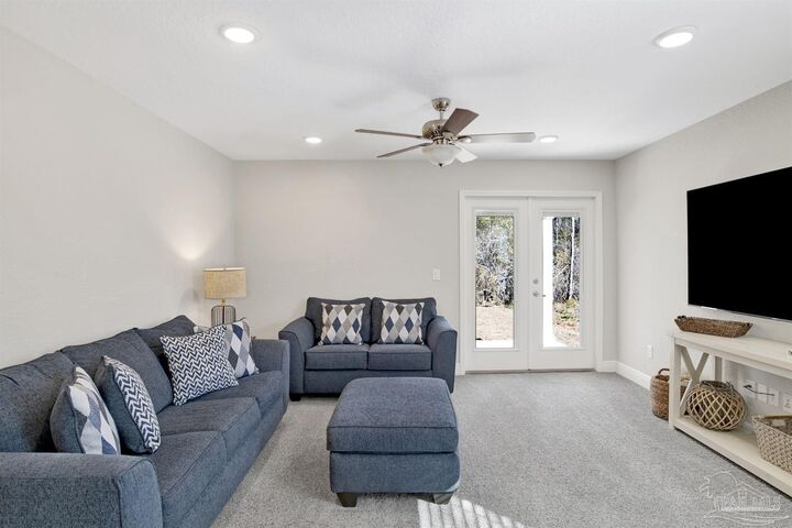 Property Photo:  3218 Atlas Dr  FL 32583 