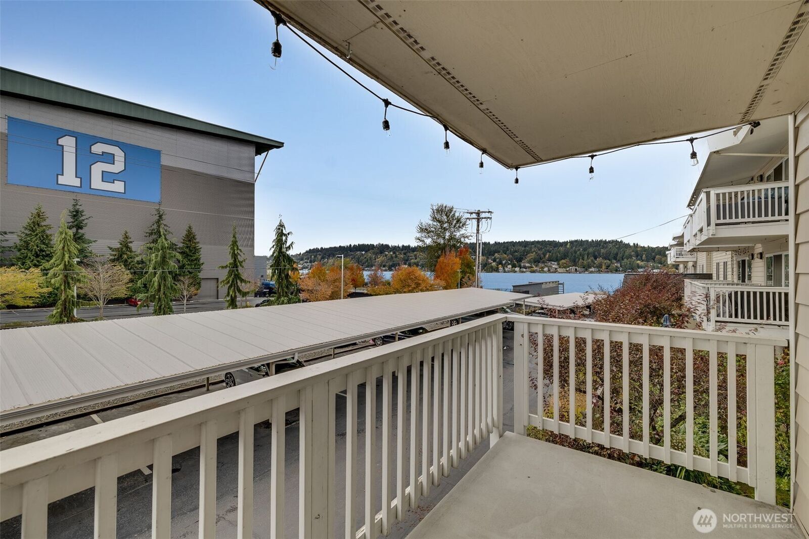 Property Photo:  5021  Ripley Lane N 212  WA 98056 