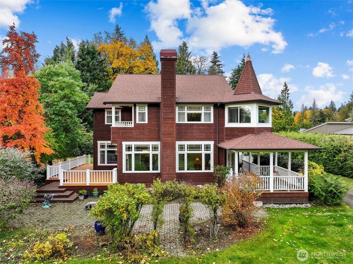 10201  420th Avenue SE  North Bend WA 98045 photo