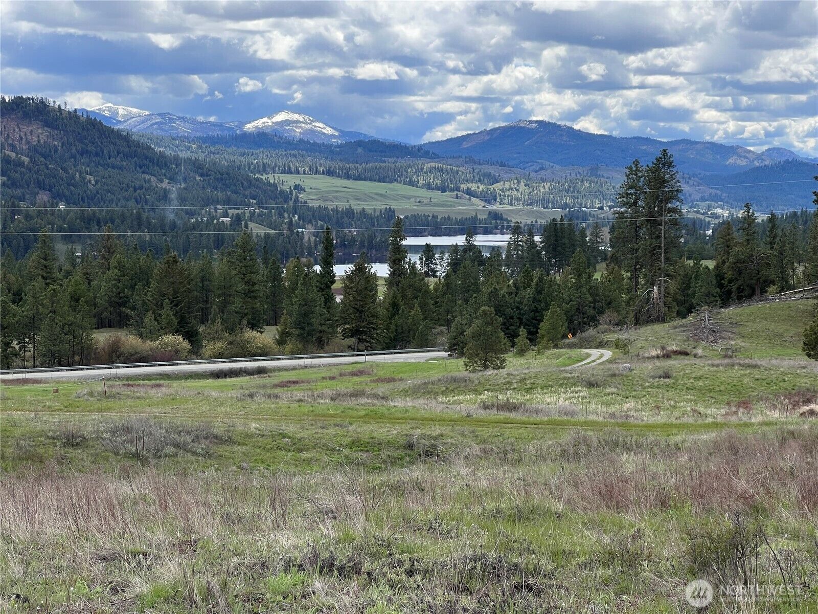 Property Photo:  24  Spoke Lane  WA 99166
