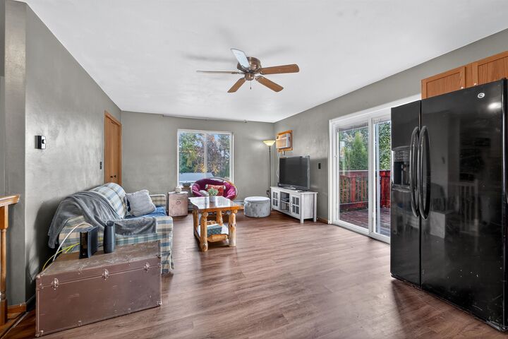 Property Photo:  515 W 4th Avenue  WI 54903