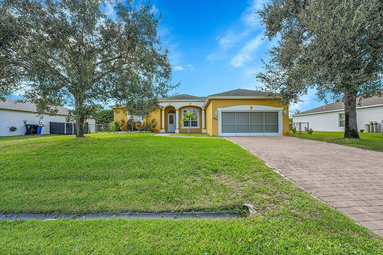 Property Photo: 2080 SW Monterrey Lane FL 34953