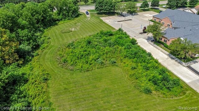 Property Photo:  38500 Garfield Road  MI 48038