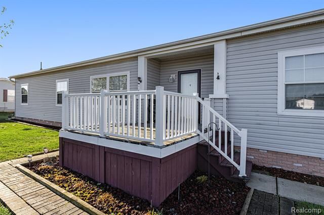 Property Photo: 13813 Alaska Avenue MI 48822