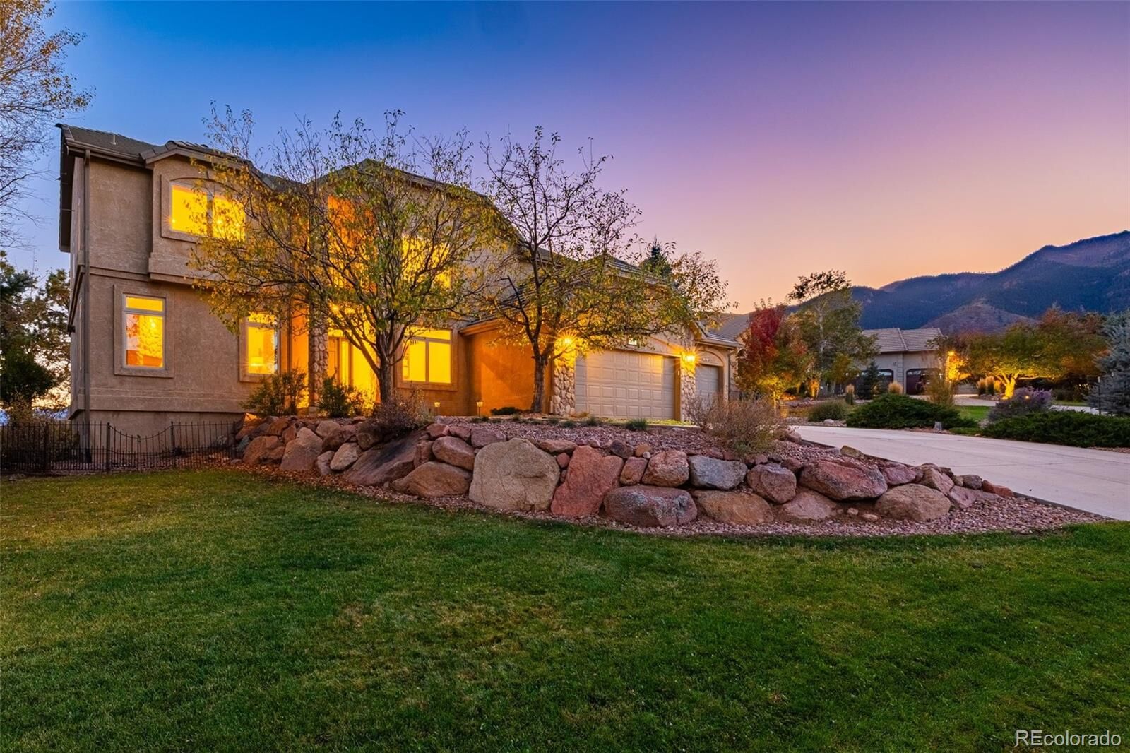 Property Photo:  8340 Alpinview Way  CO 80919 