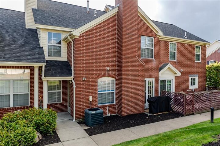 Property Photo:  626 Smithfield Road 1105  RI 02904
