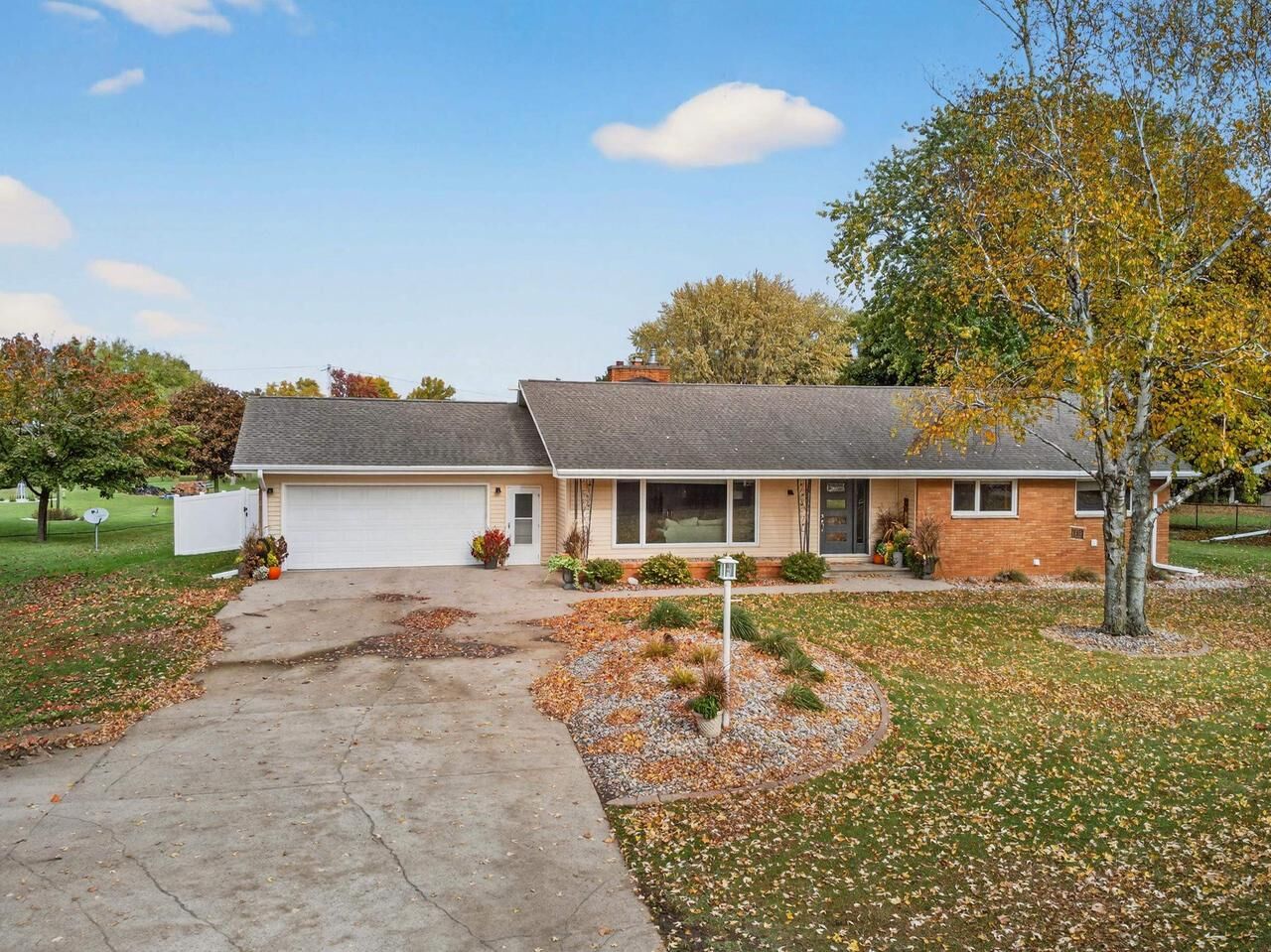 Property Photo:  4784 South Highway 45  WI 54902 