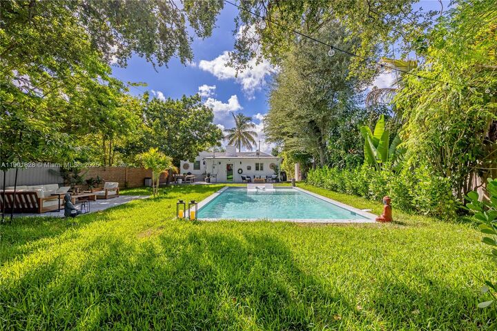 Property Photo: 11 NW 45th St FL 33127