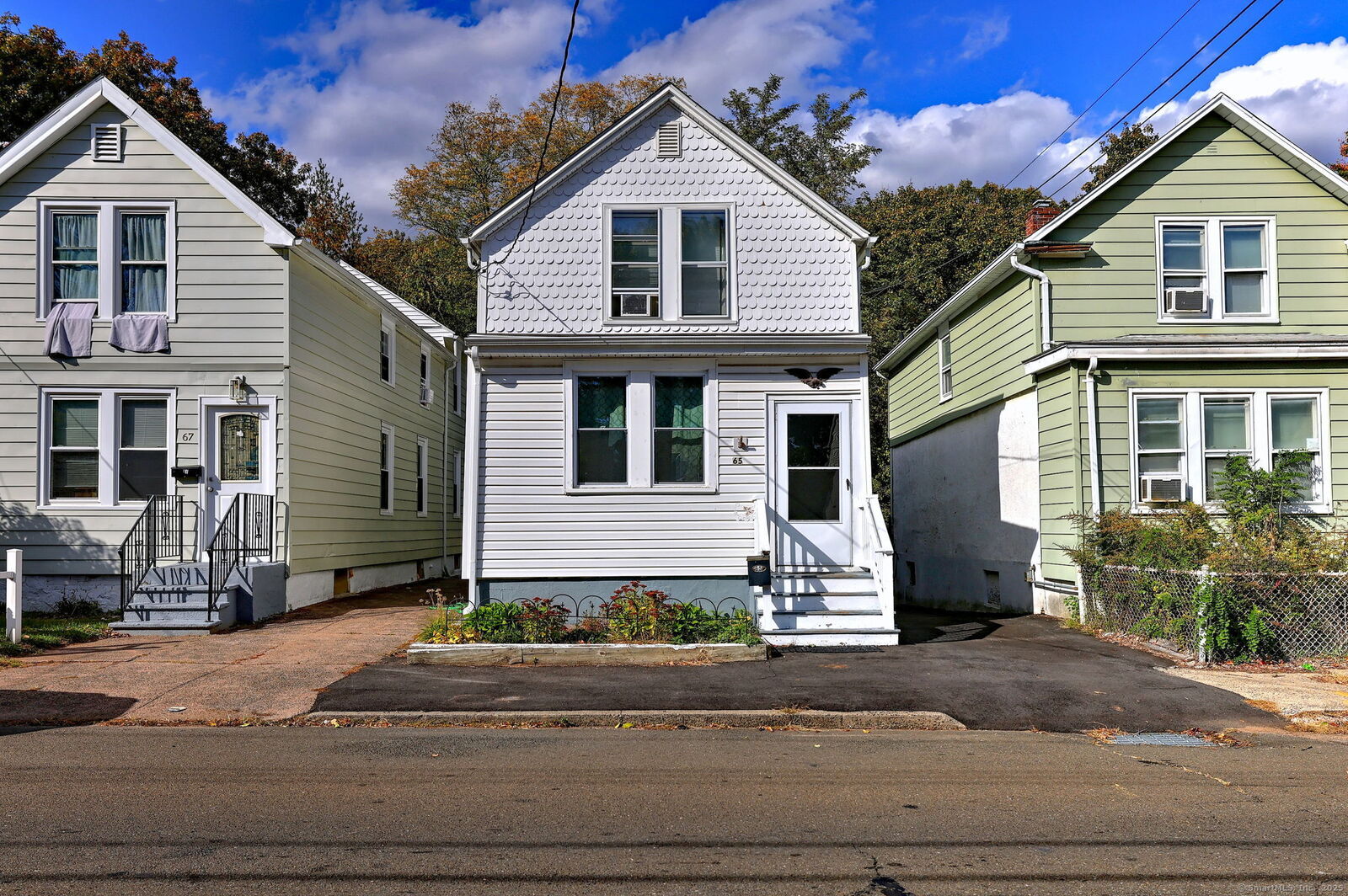 Property Photo:  65 Westfield Street  CT 06516