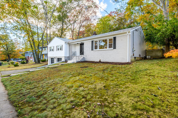 Property Photo:  195 Stevenson Road  CT 06515
