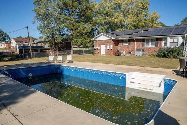 Property Photo:  416 Shalimar Drive  SC 29341