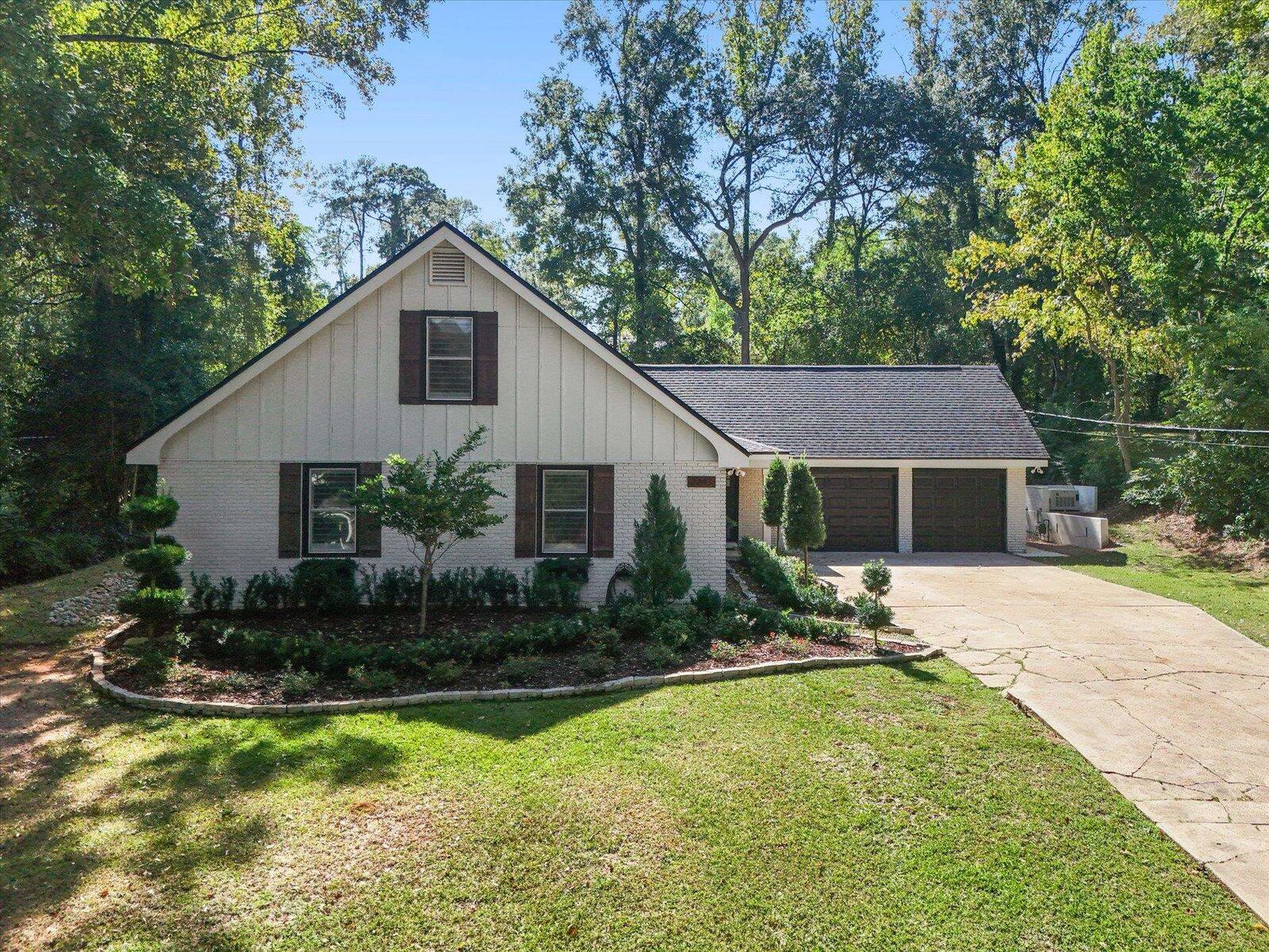 Property Photo:  2243 Trescott Drive  FL 32308-0927