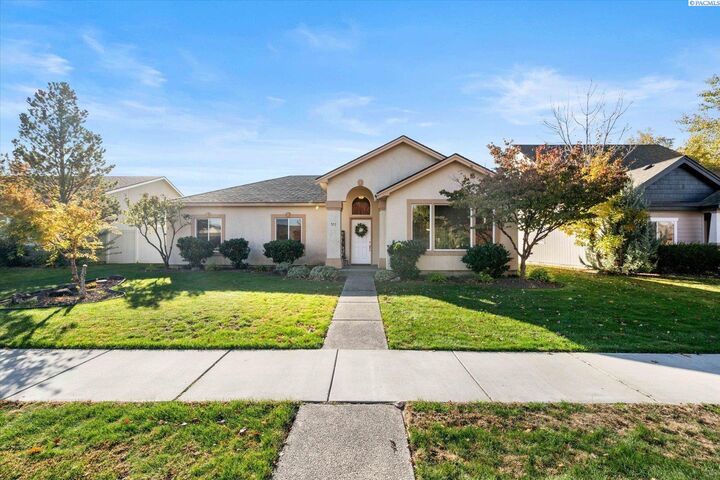 511 Cherokee St  Richland WA 99352 photo