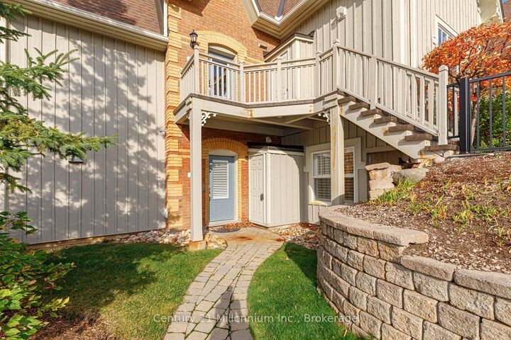 Property Photo:  184 Snowbridge Way 120  ON L9Y 3Z2