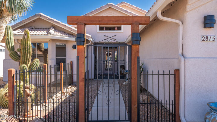 Property Photo:  2815 Glengarry Way  AZ 85650 