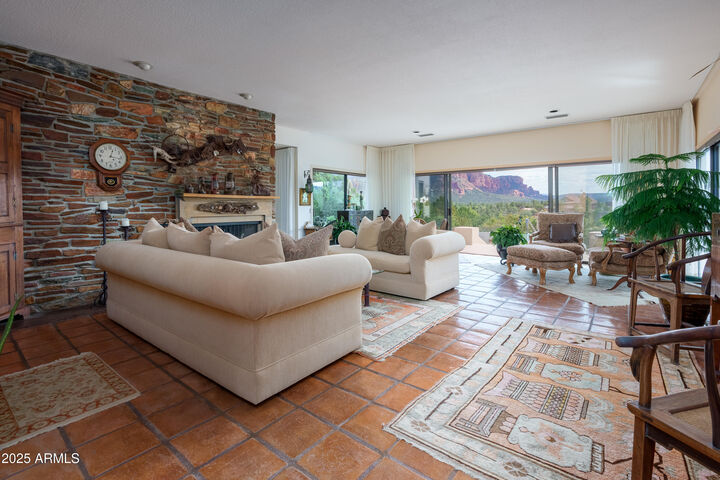 Property Photo:  260 Rolling Drive  AZ 86336
