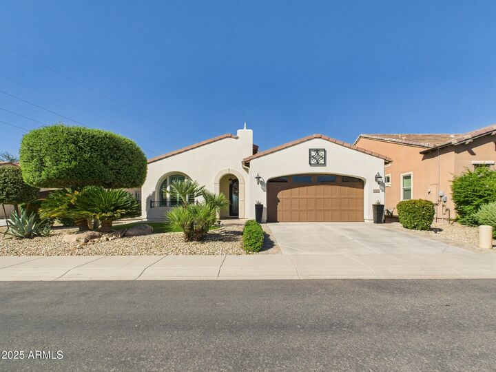 Property Photo: 88 E Atole Court AZ 85140