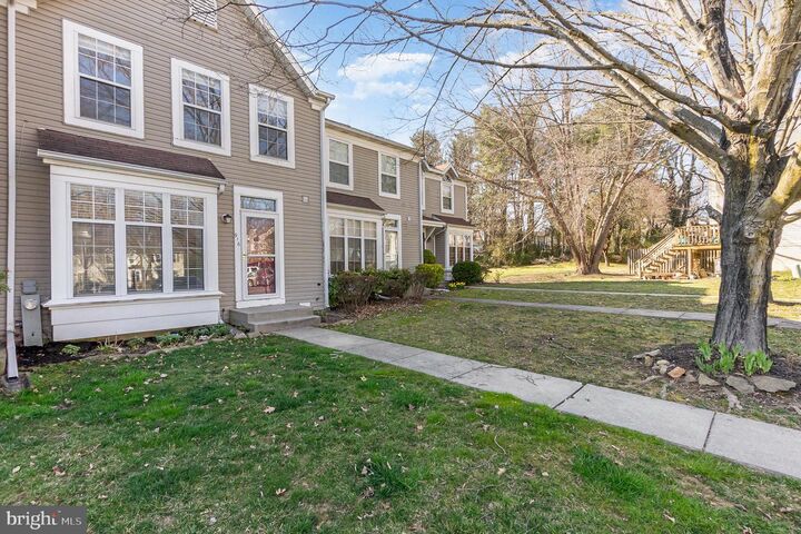 Property Photo:  916 Cheswold Court D4  MD 21014