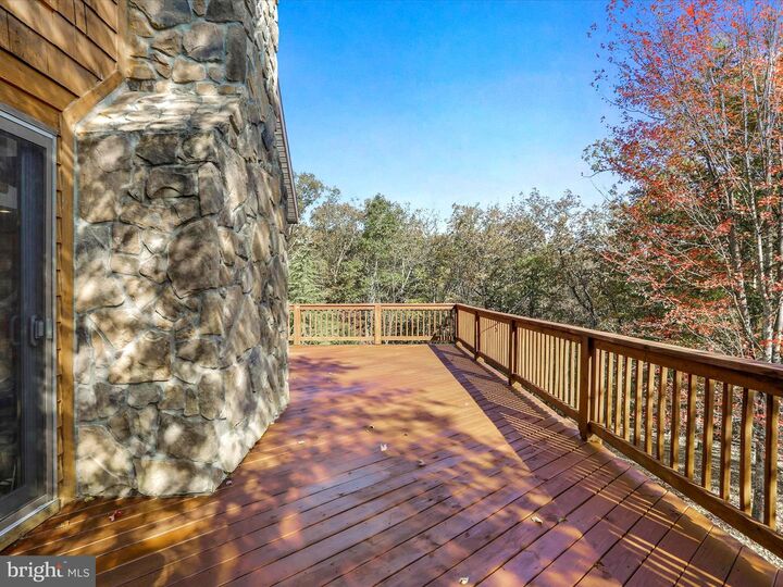 Property Photo:  286 Colonial Drive  WV 25411