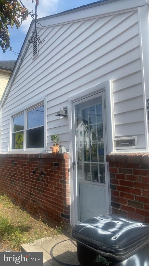 Property Photo:  307 Burlington Avenue  NJ 08075