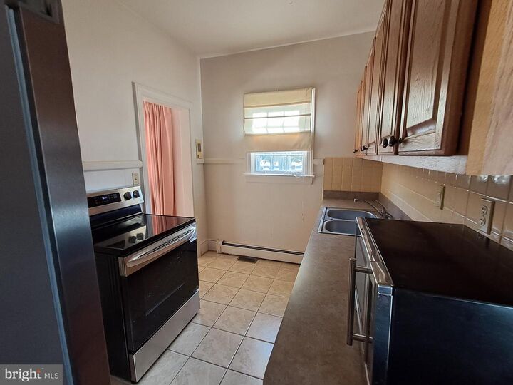 Property Photo:  409 Wallace  VA 22401
