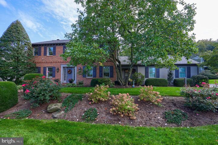 Property Photo:  2600 Woodview Drive  PA 17601 