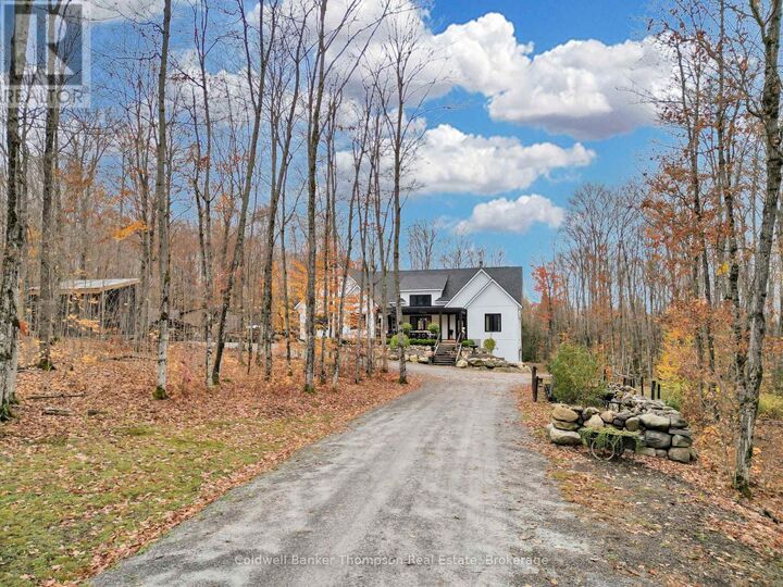 Property Photo: 34 Millie'S Way ON P0A 1C0