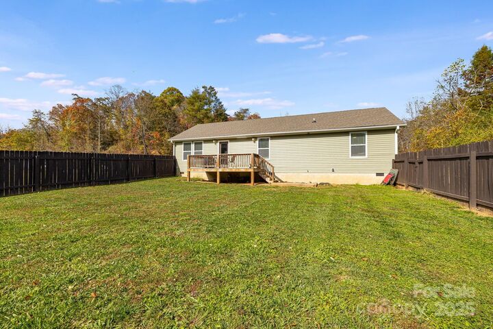Property Photo:  404 Luther Road  NC 28715