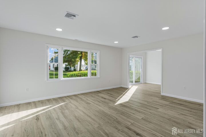 Property Photo:  458 Revere Way A  NJ 08831