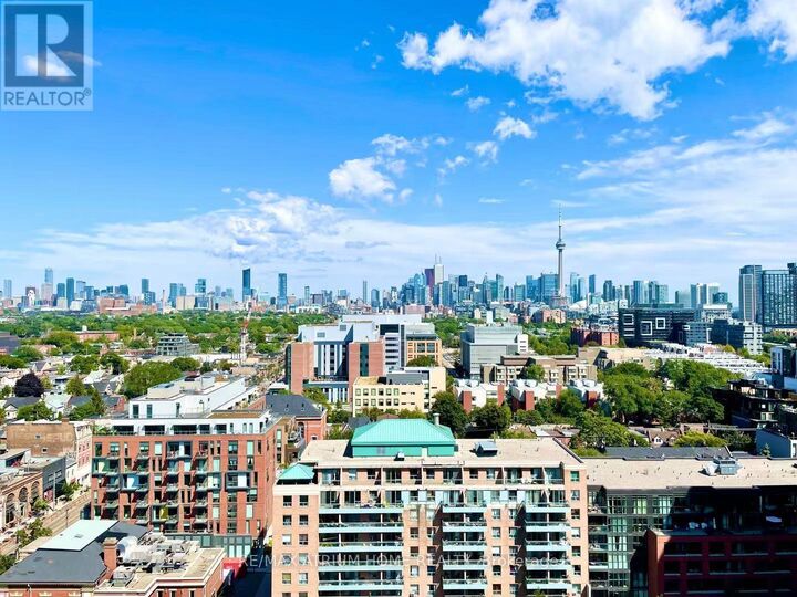 Property Photo:  68 Abell Street 2005  ON M6J 0B1 