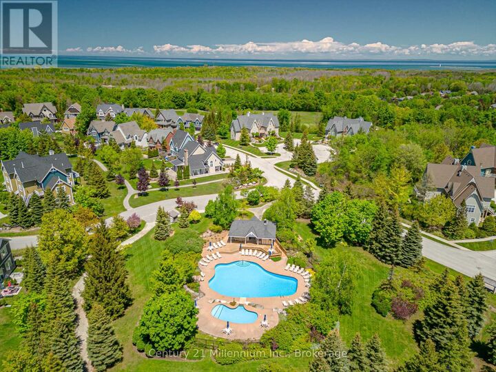 Property Photo:  184 Snowbridge Way 120  ON L9Y 3Z2
