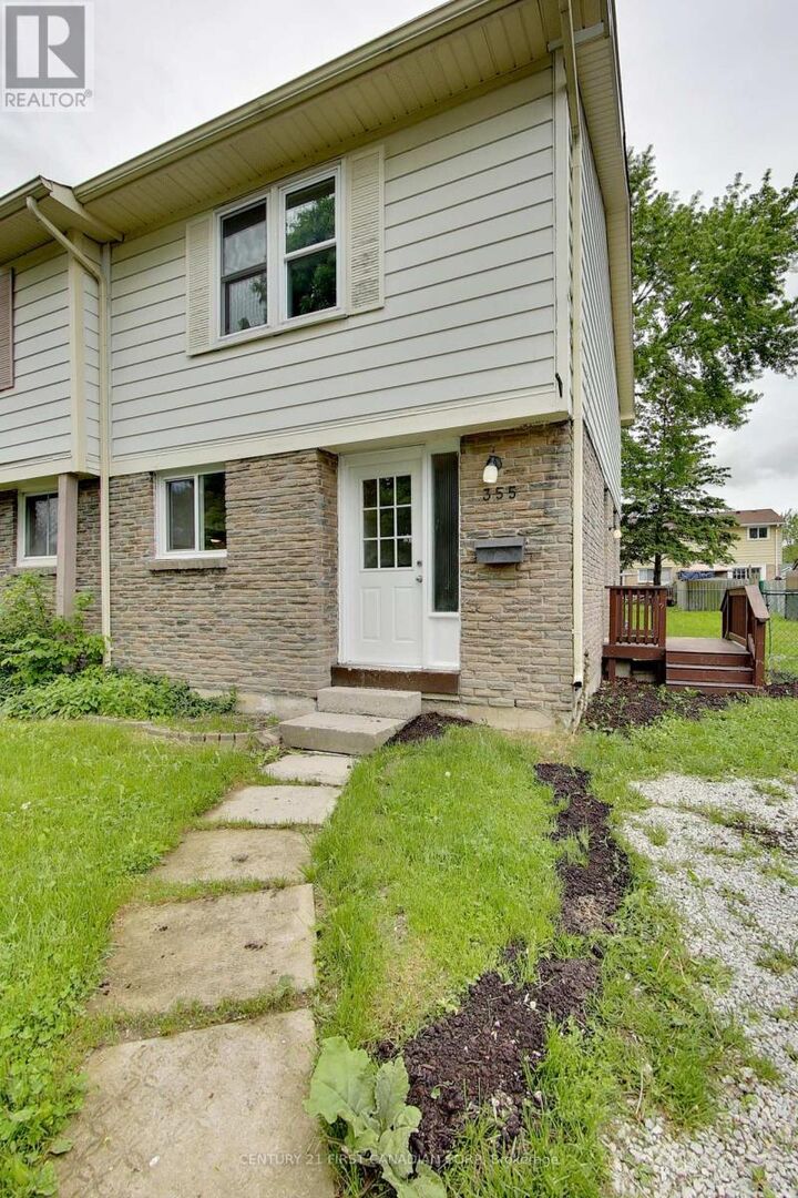 Photo de la propriété:  355 Somerset Crescent  ON N7S 4E9