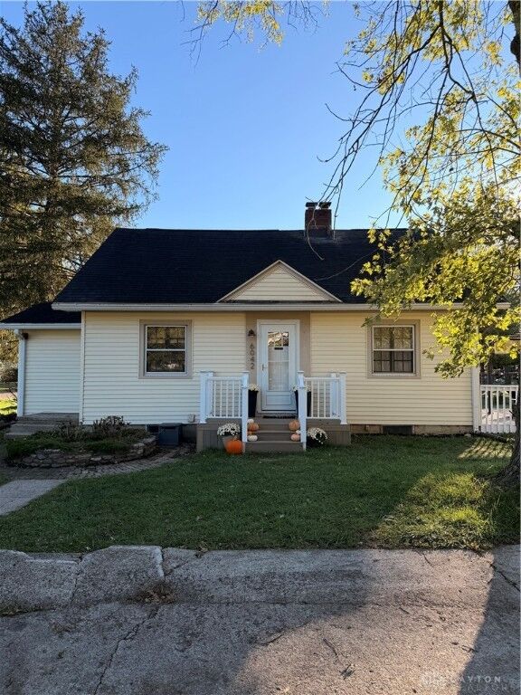 6042 10th Avenue  Miamisburg OH 45342 photo