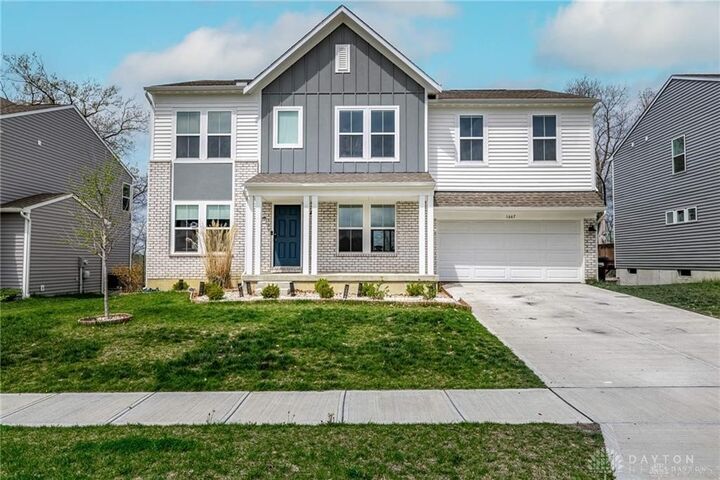 Property Photo:  1647 Arden Bend  OH 45324