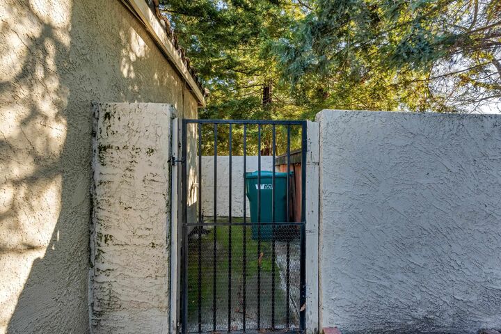 Property Photo:  3735 Ignacio Cir  CA 95209 