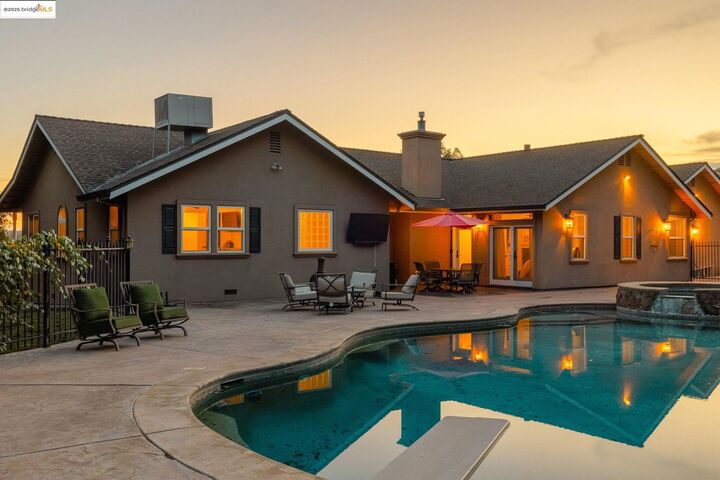 Property Photo:  20365 Luke Ct  CA 95370 