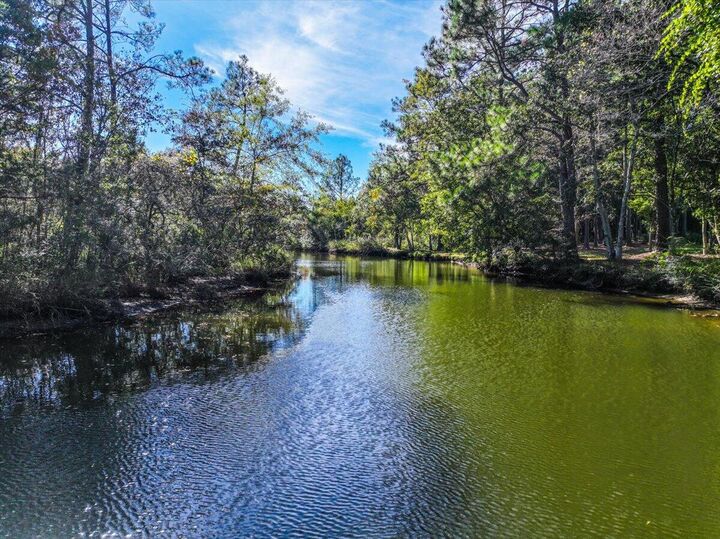 Property Photo:  5751 Dunbar Circle  FL 32583