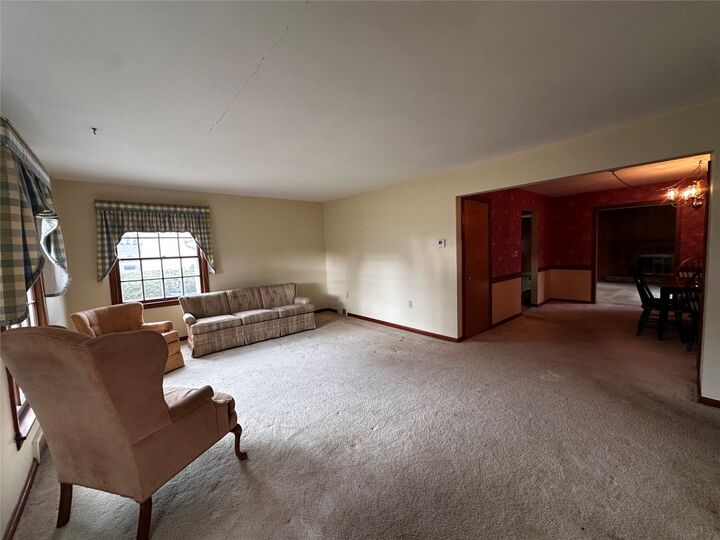 Property Photo:  1115 Ardmore Avenue  PA 16505