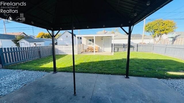 Property Photo:  321 E 7th Street  OH 43452