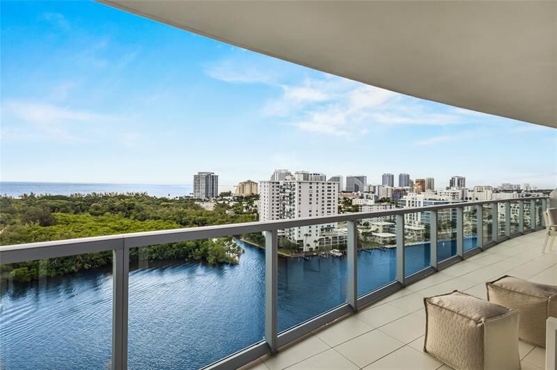 Property Photo:  920 Intracoastal Dr 1502  FL 33304