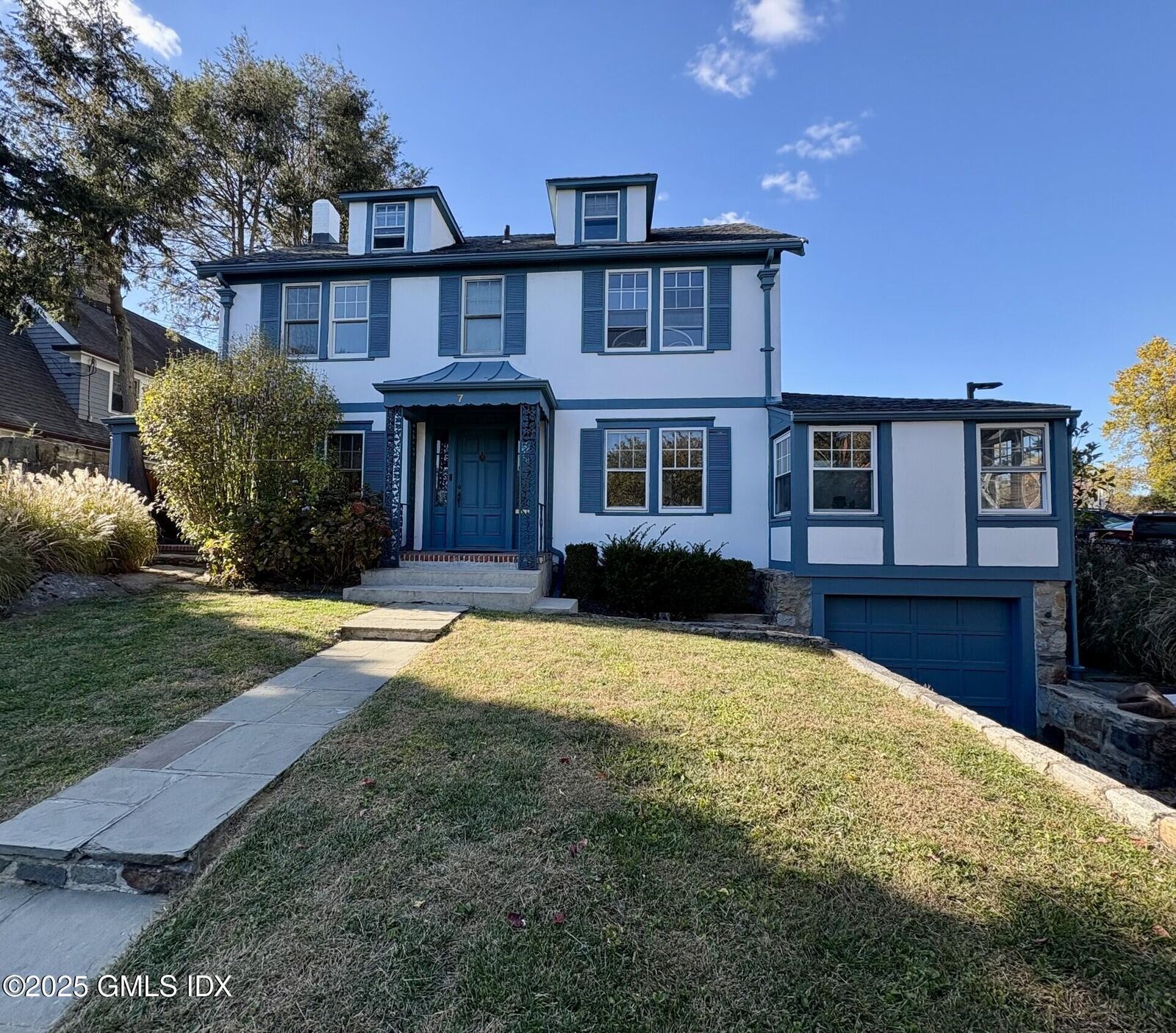 Property Photo:  7 Sound View Terrace  CT 06830
