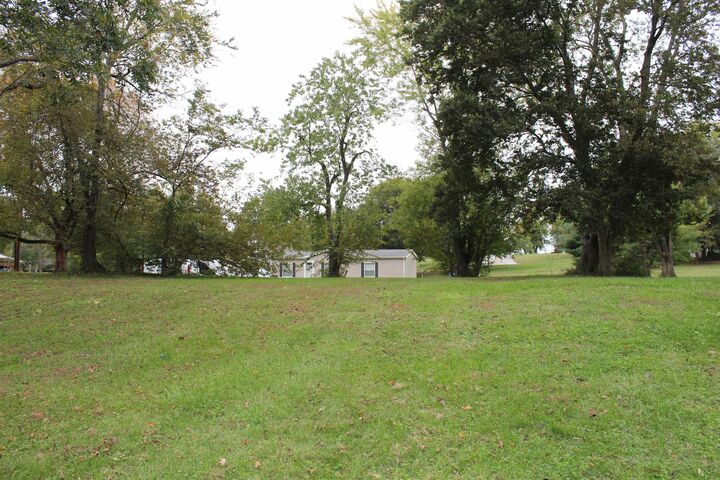 Property Photo:  171 E Union St  KY 42462