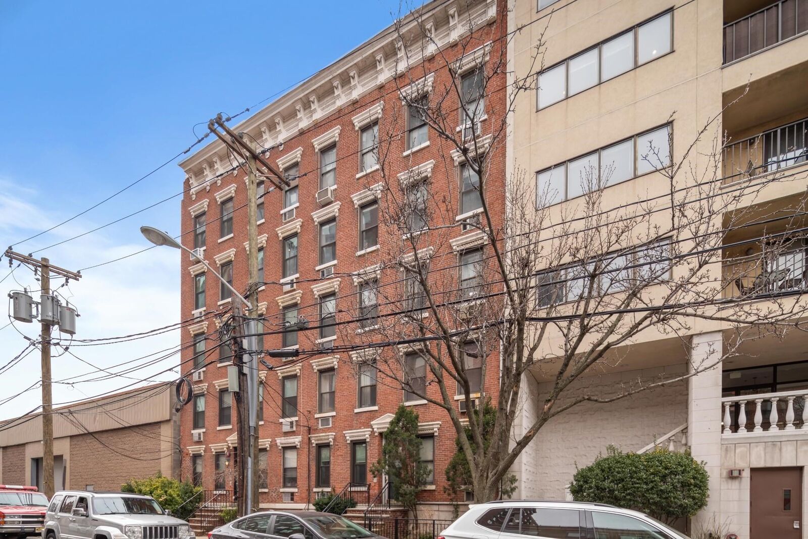 Property Photo:  70 Park Ave 1R  NJ 07030 