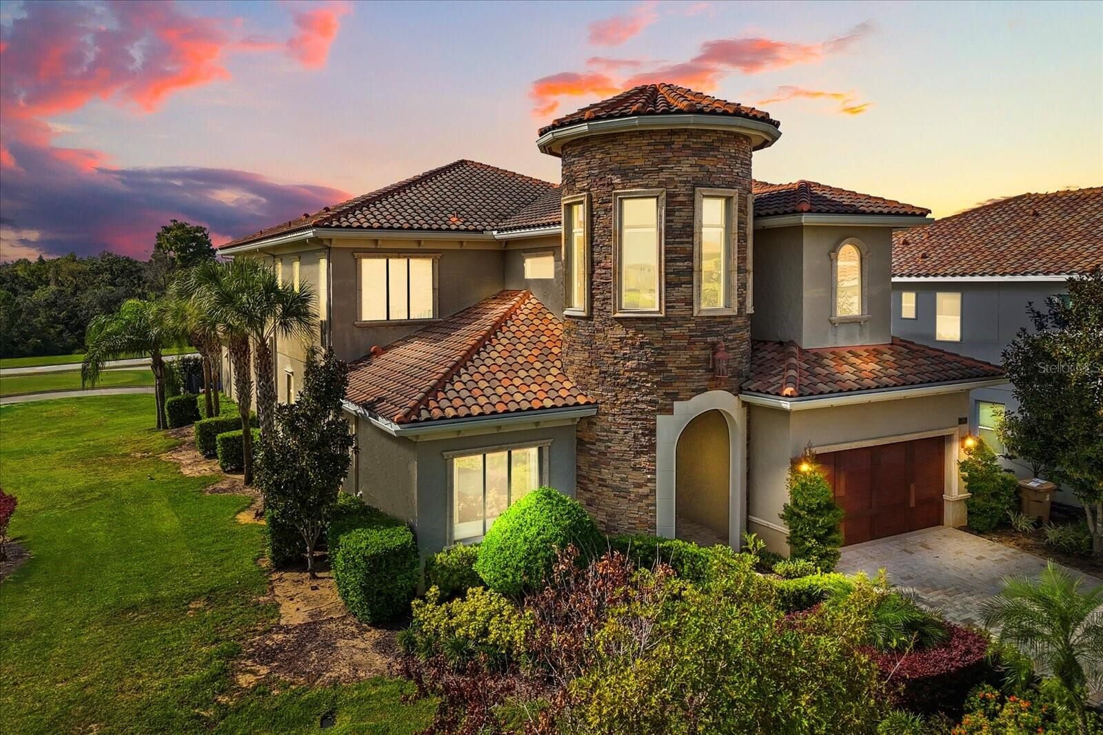 Property Photo:  7863 Palmilla Court  FL 34747 