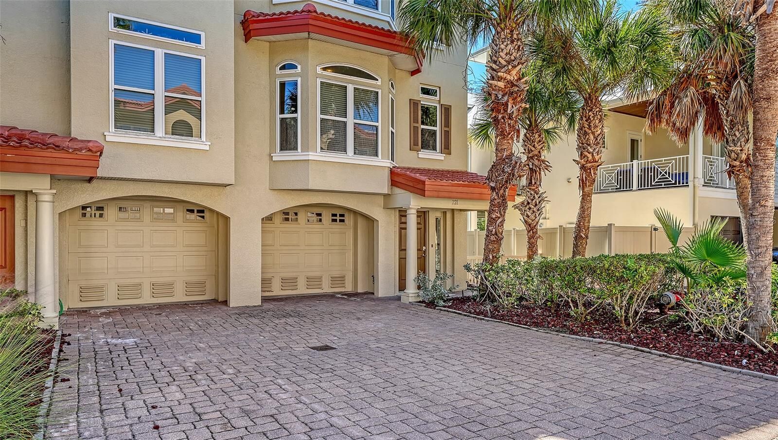 Property Photo:  221 17th Street N  FL 34217 