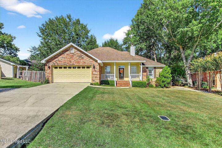 Property Photo: 8845 Moanalua Way MS 39525