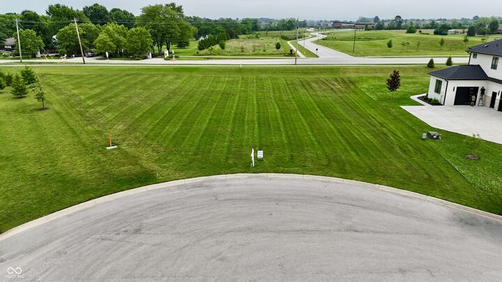 Property Photo:  4079 Pitscottie Court  IN 46106