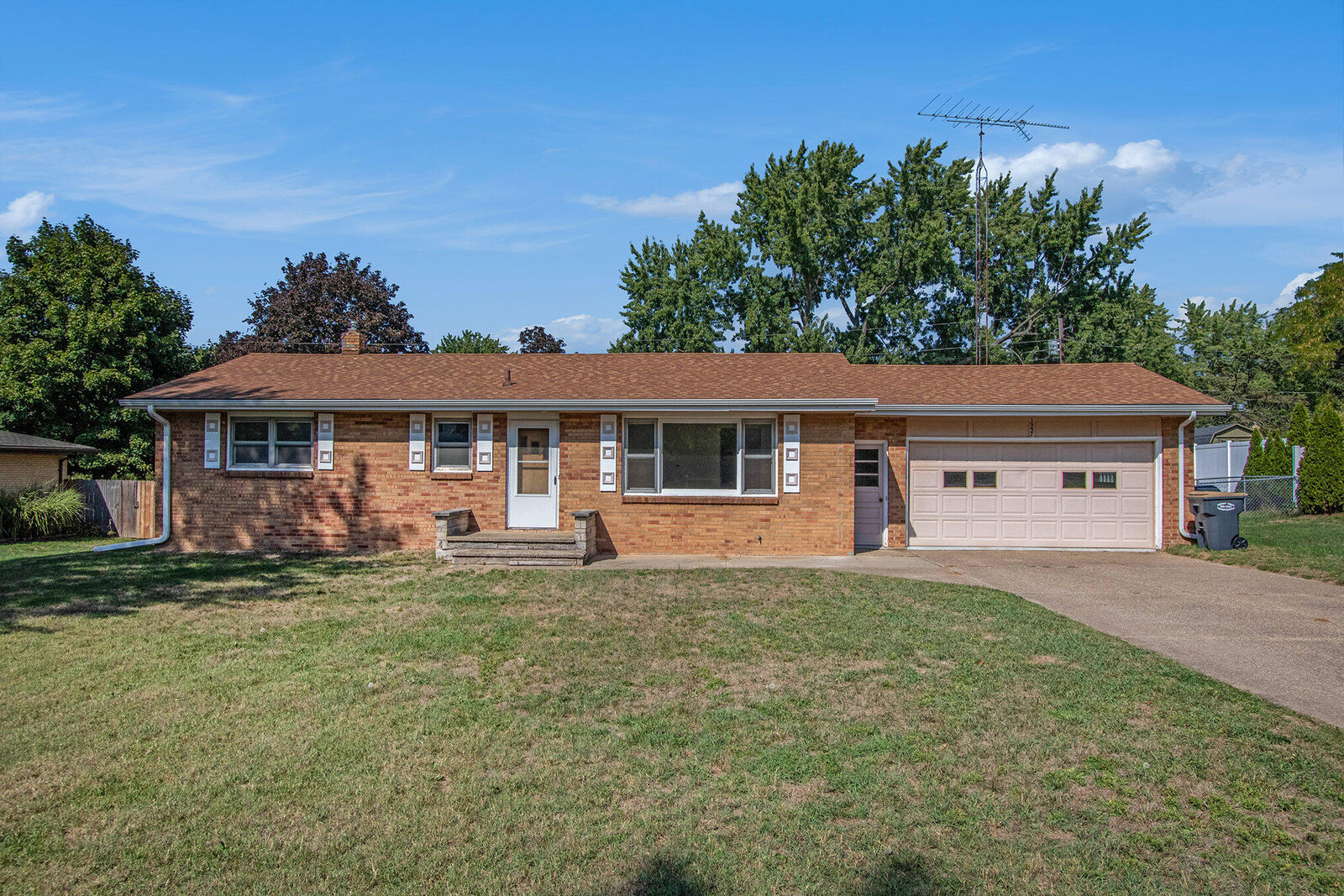 Property Photo: 1957 Nash Drive MI 49085