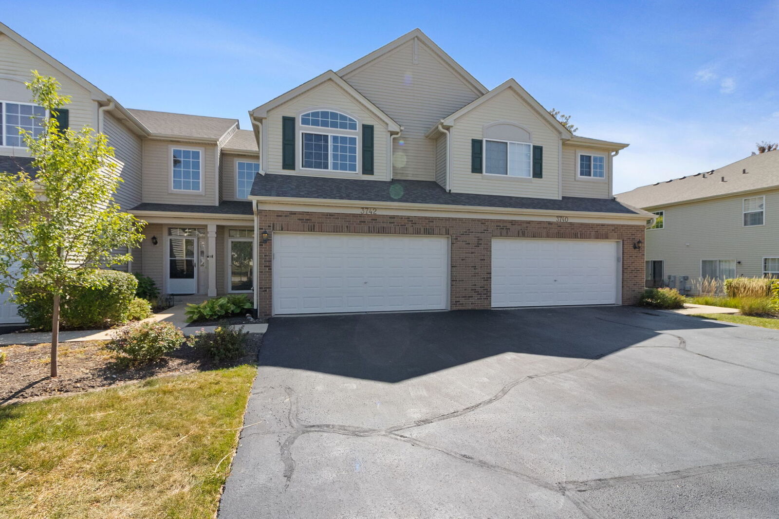 Property Photo:  3742 Pope Court 3742  IL 60545